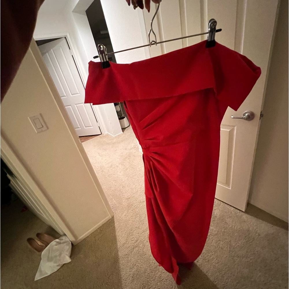 Vince Camuto One-Shoulder dress with leg slit